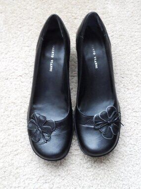 Roberto Vianni- Black genuine leather size 8